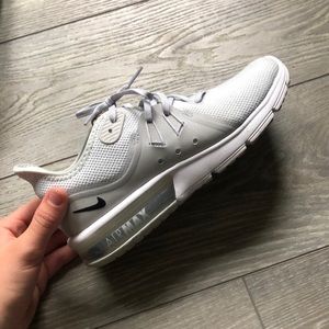 Light Gray Nike AirMax 8.5